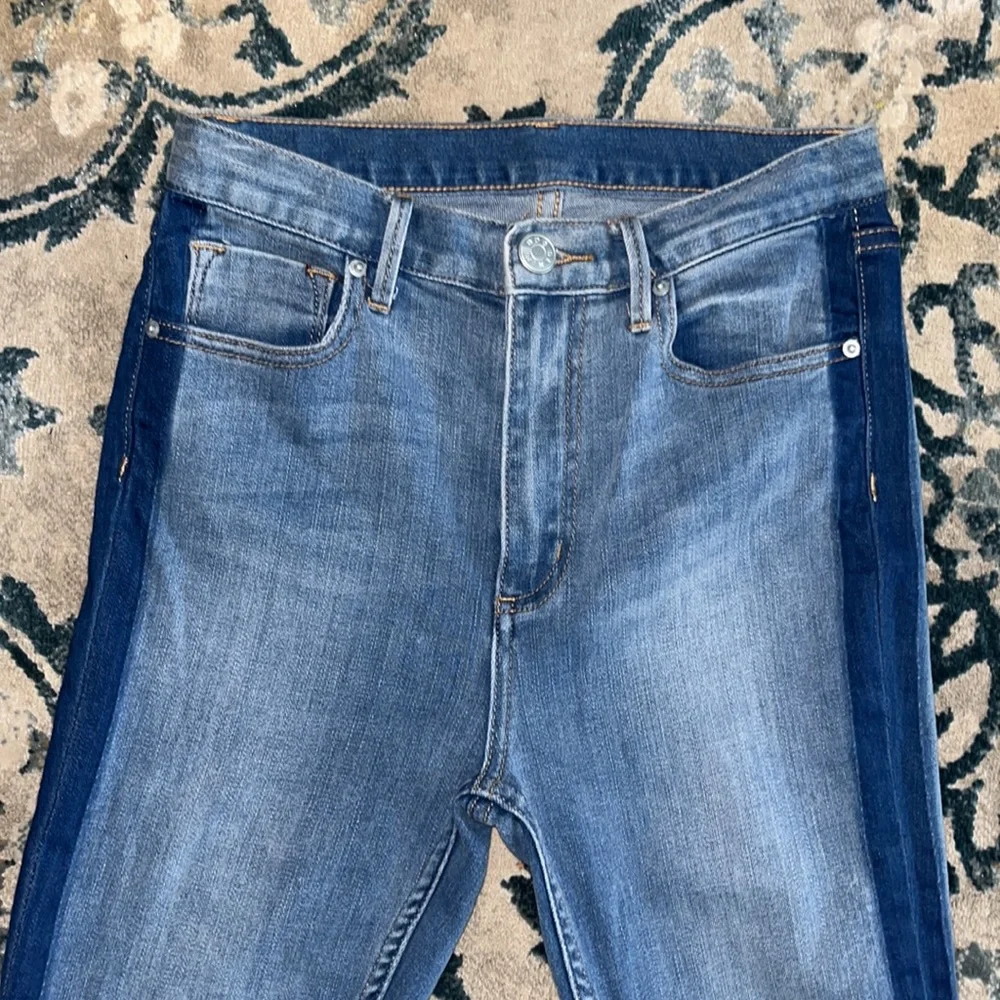 BDG Urban Outfitters Twig High Rise Skinny Jeans with dark wash side stripe 28W
